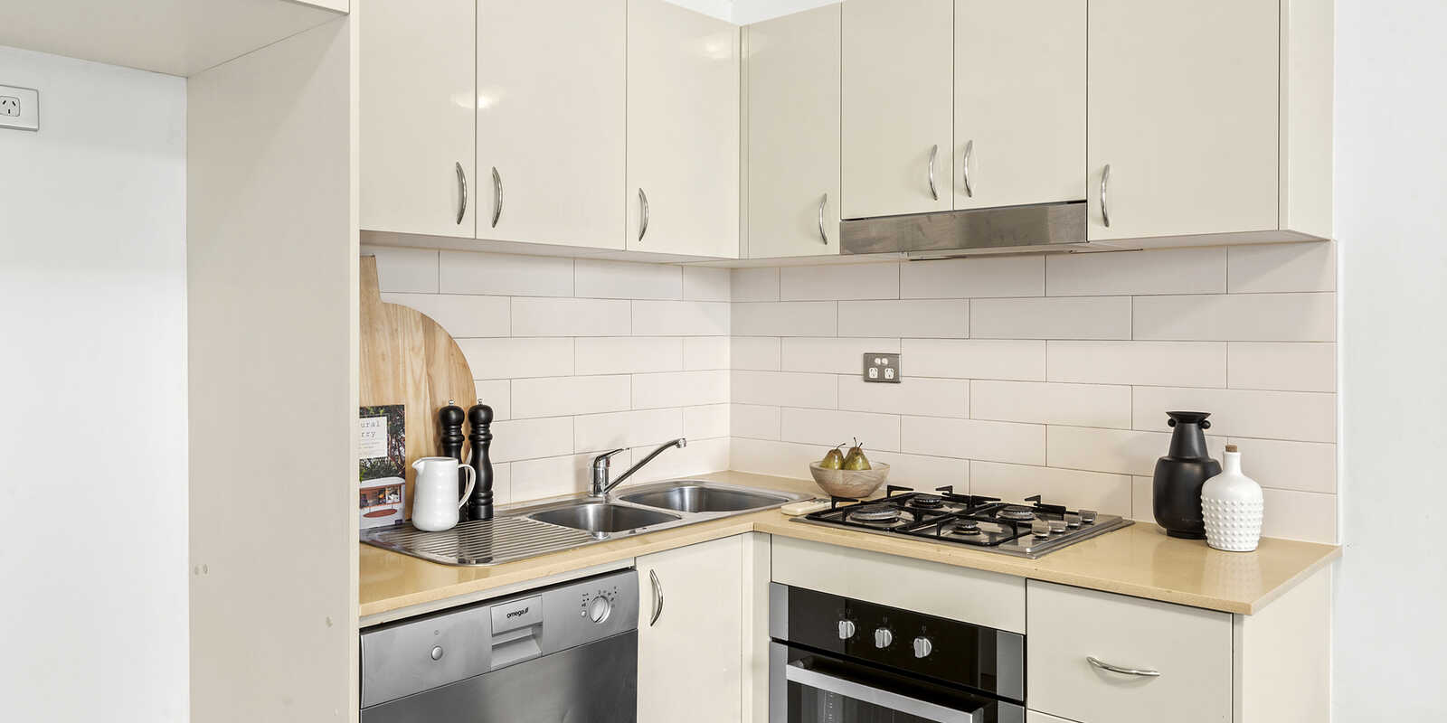 18/21 Regent Street Redfern