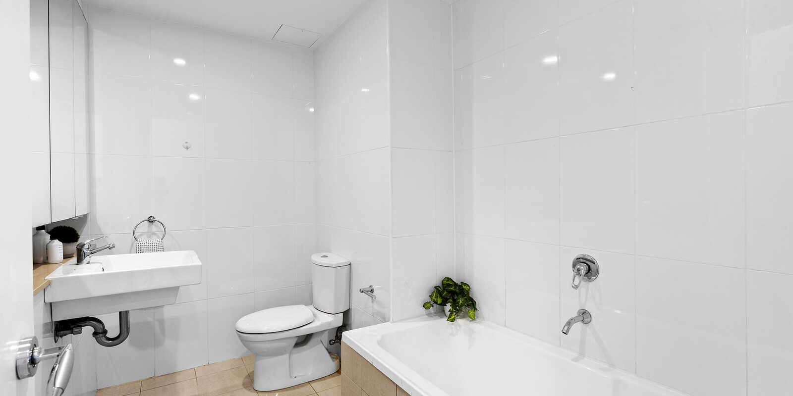 1210/6 Lachlan Street Waterloo 1210/6 Lachlan Street Waterloo