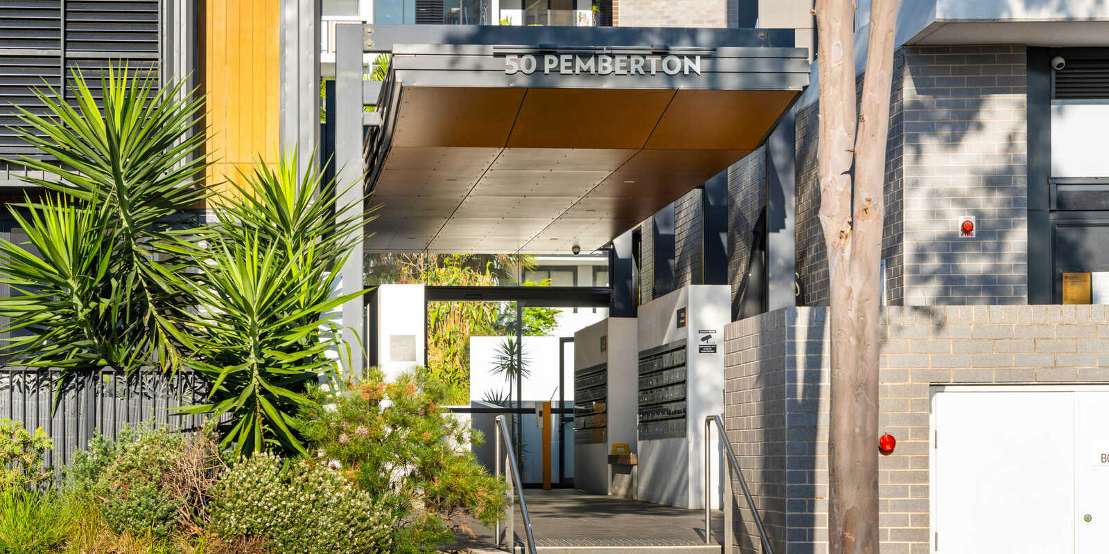 4202/50 Pemberton Street Botany