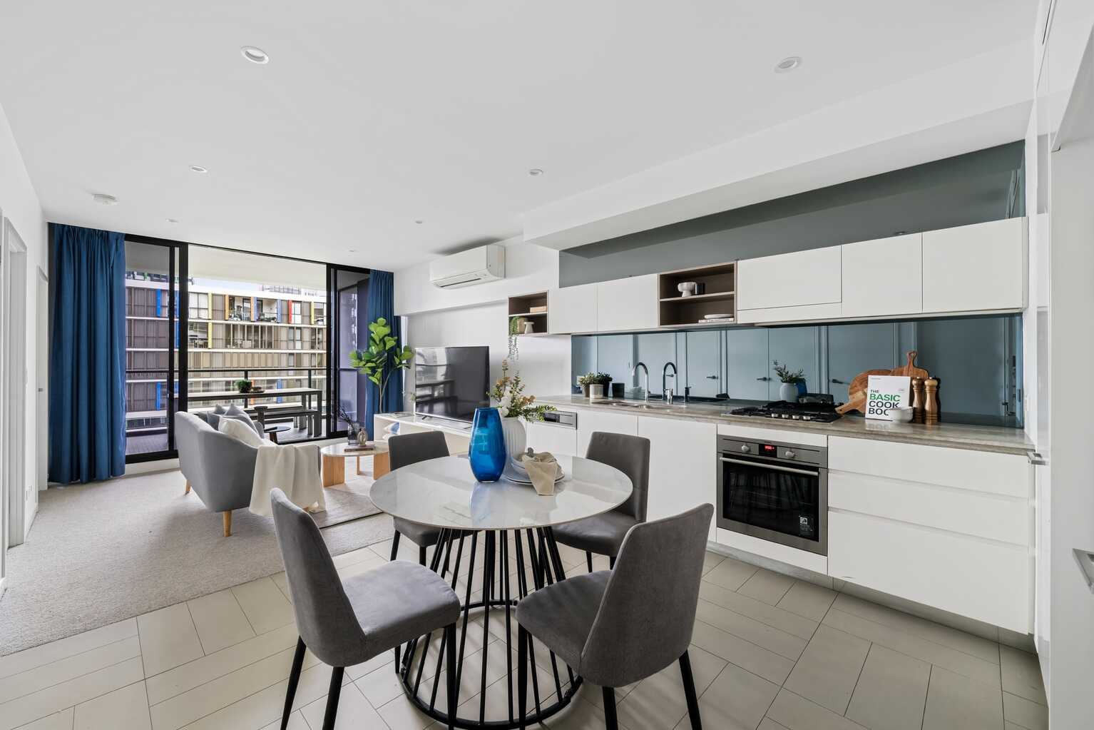403/23 Archibald Avenue Waterloo