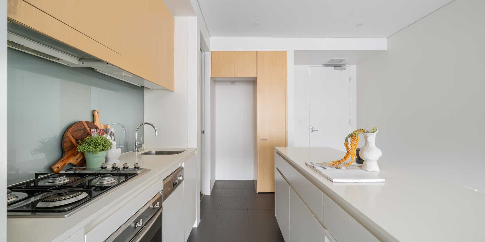 503D/250 Anzac Parade Kensington 503D/250 Anzac Parade Kensington