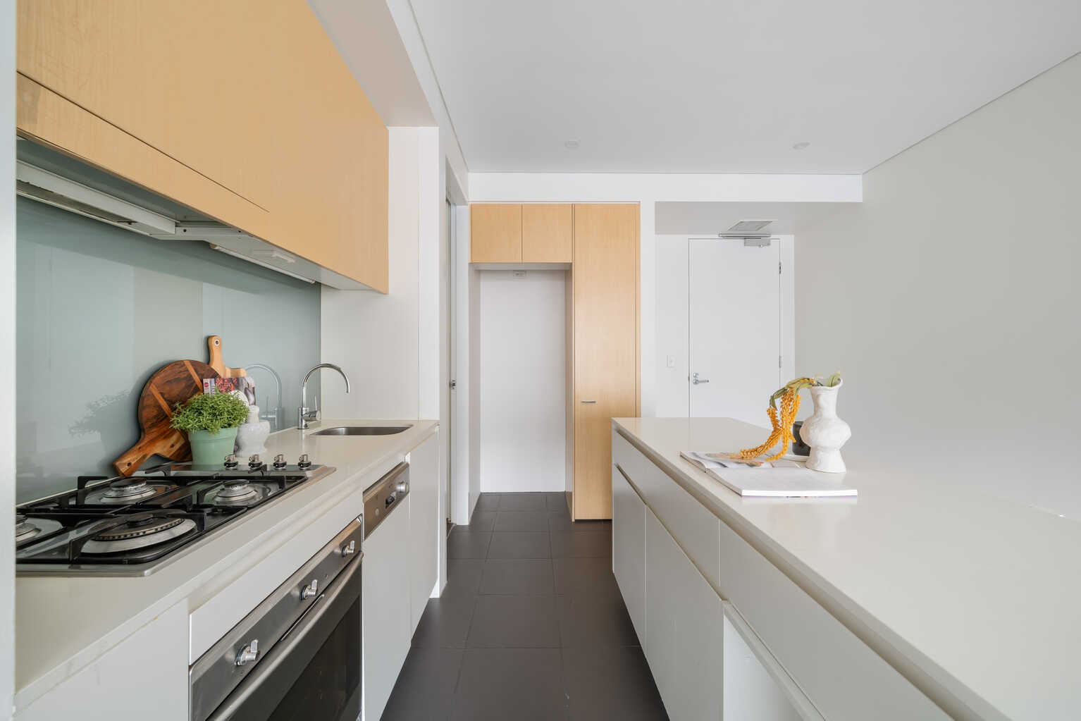 503D/250 Anzac Parade Kensington 503D/250 Anzac Parade Kensington