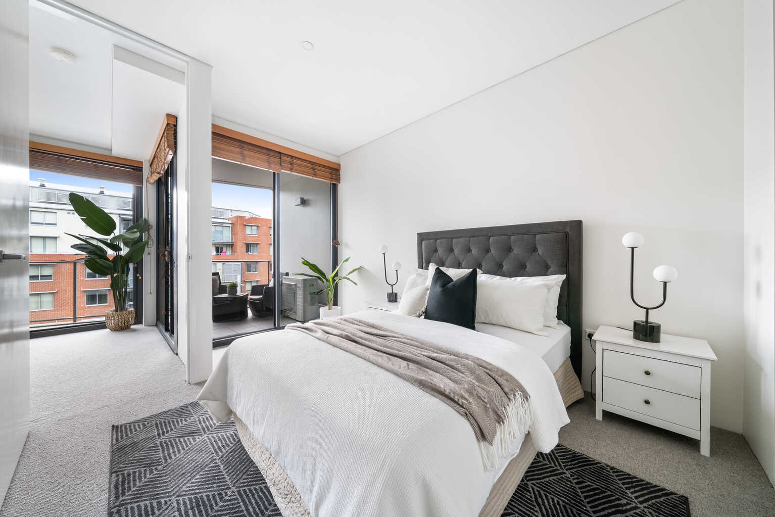 503D/250 Anzac Parade Kensington 503D/250 Anzac Parade Kensington