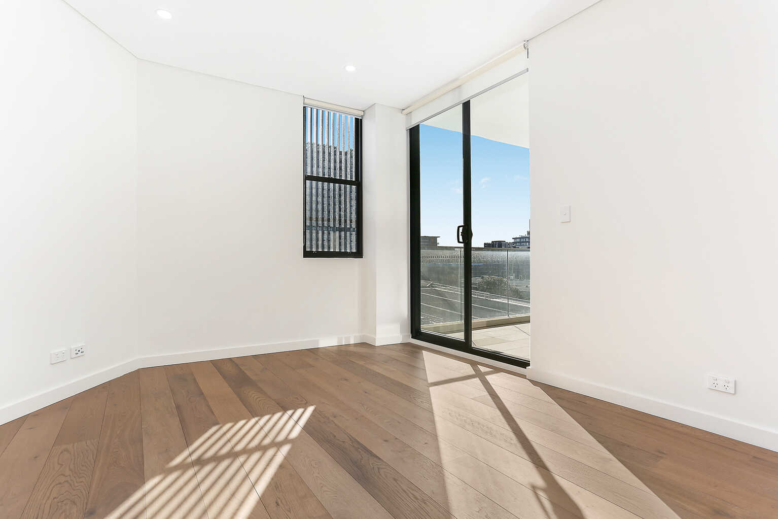 404/18 Gadigal Avenue Waterloo
