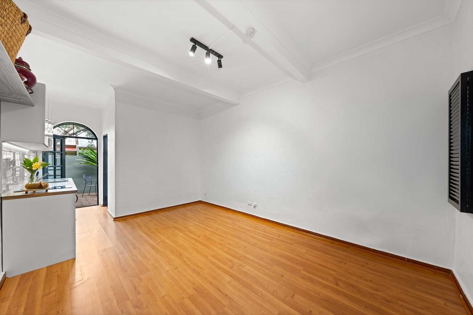 5/8 Phillip Street Redfern
