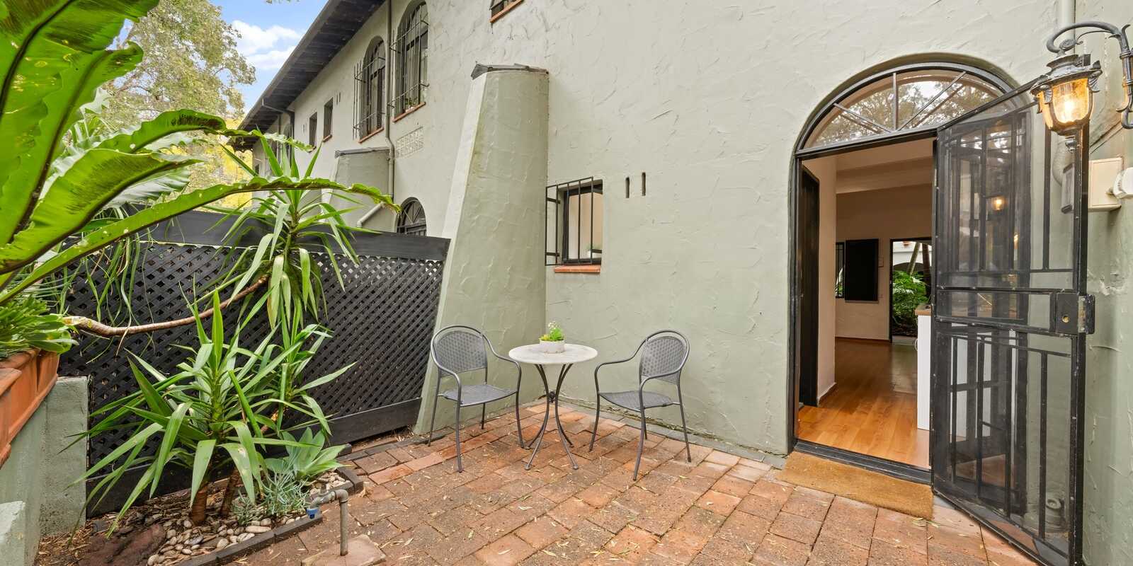 5/8 Phillip Street Redfern
