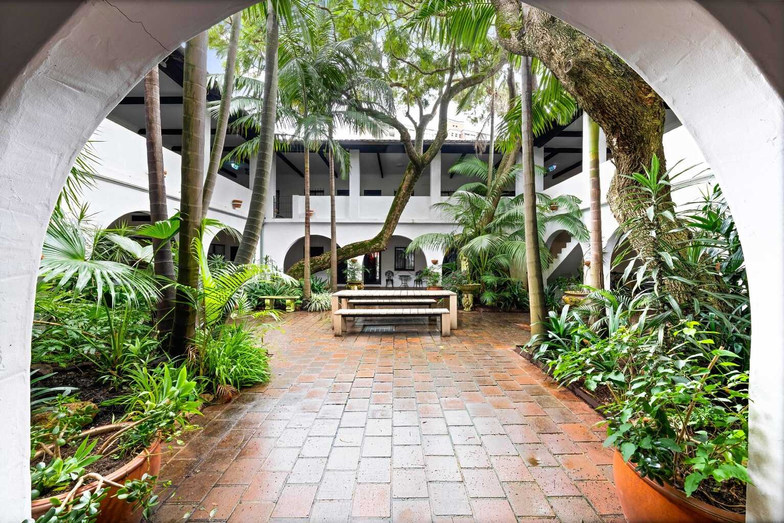 5/8 Phillip Street Redfern