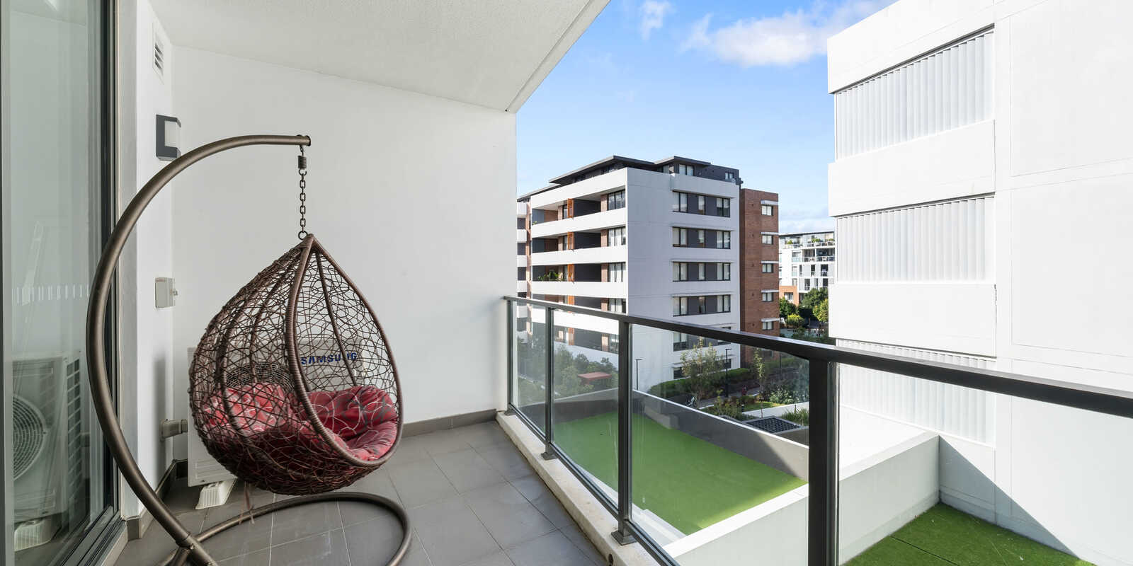 303/1 Madden Close Botany 303/1 Madden Close Botany