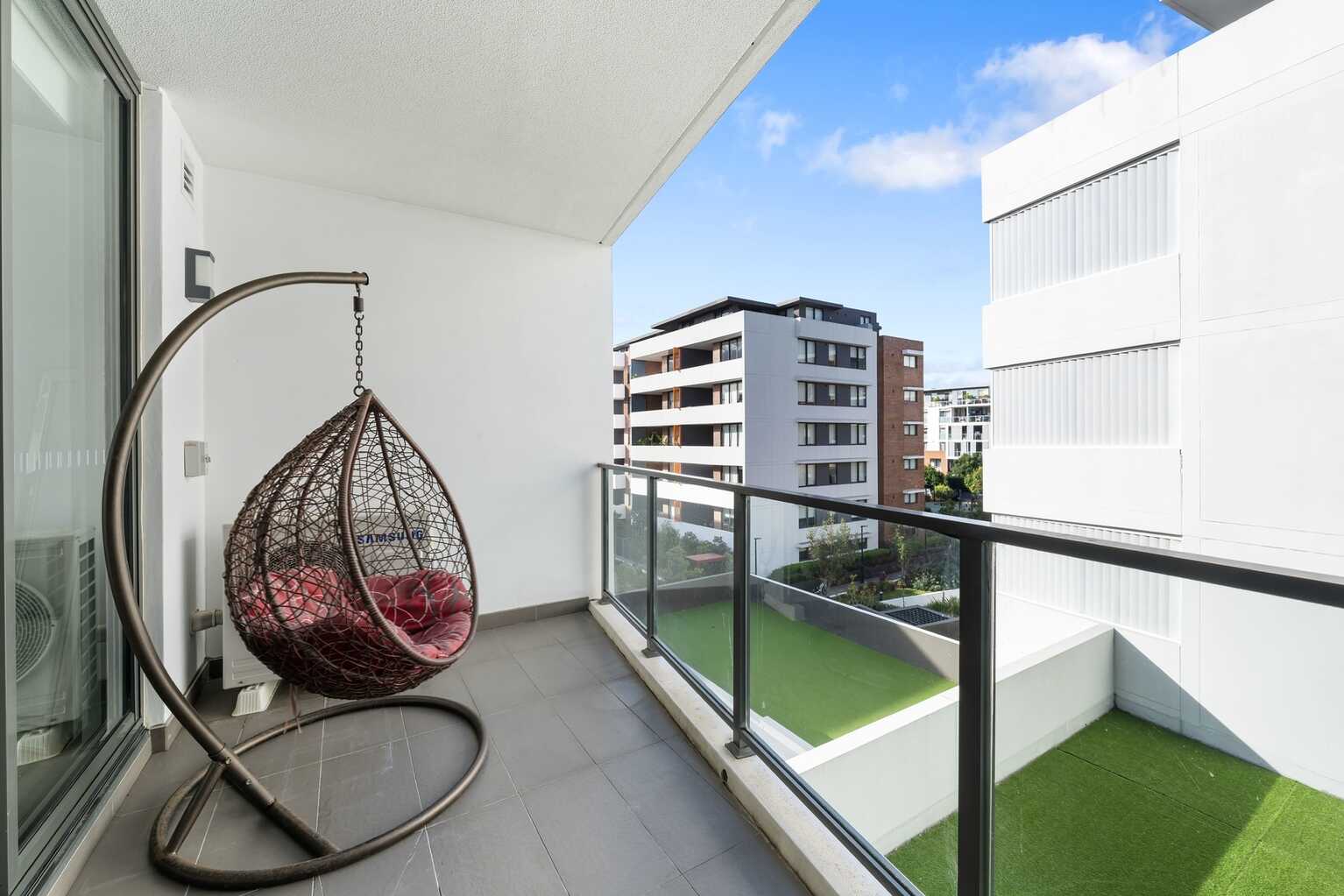 303/1 Madden Close Botany 303/1 Madden Close Botany