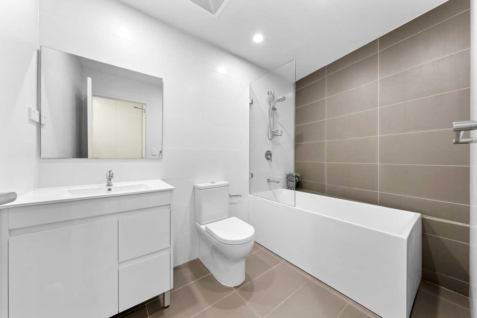 303/1 Madden Close Botany 303/1 Madden Close Botany