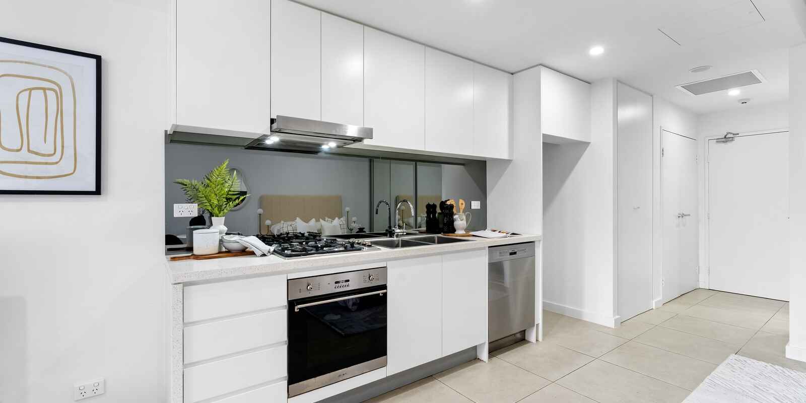 C102/3 Madden Close Botany