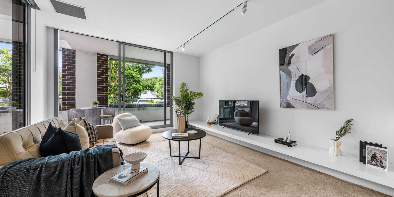 A103/810 Elizabeth Street Waterloo