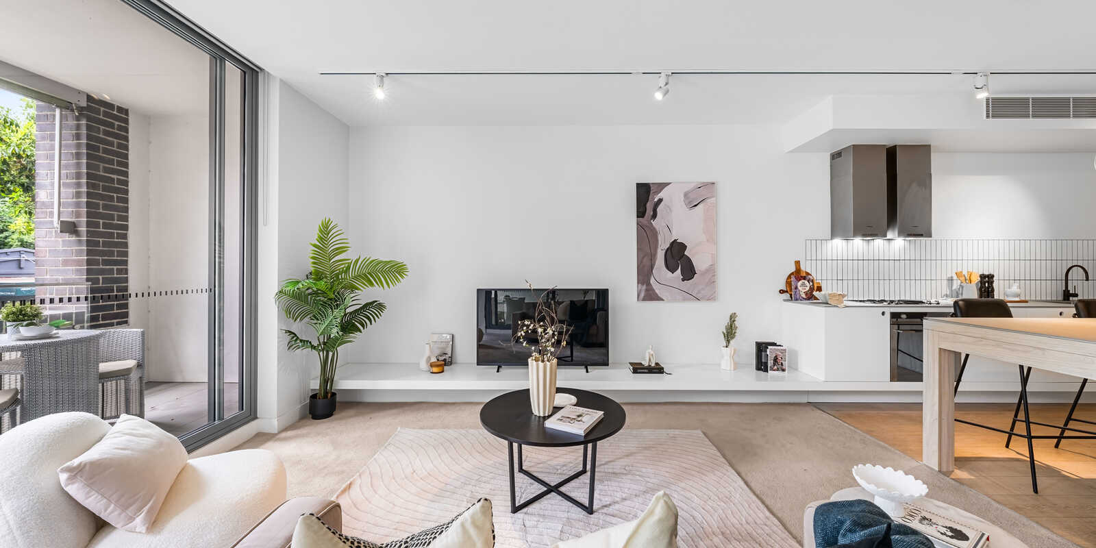 A103/810 Elizabeth Street Waterloo