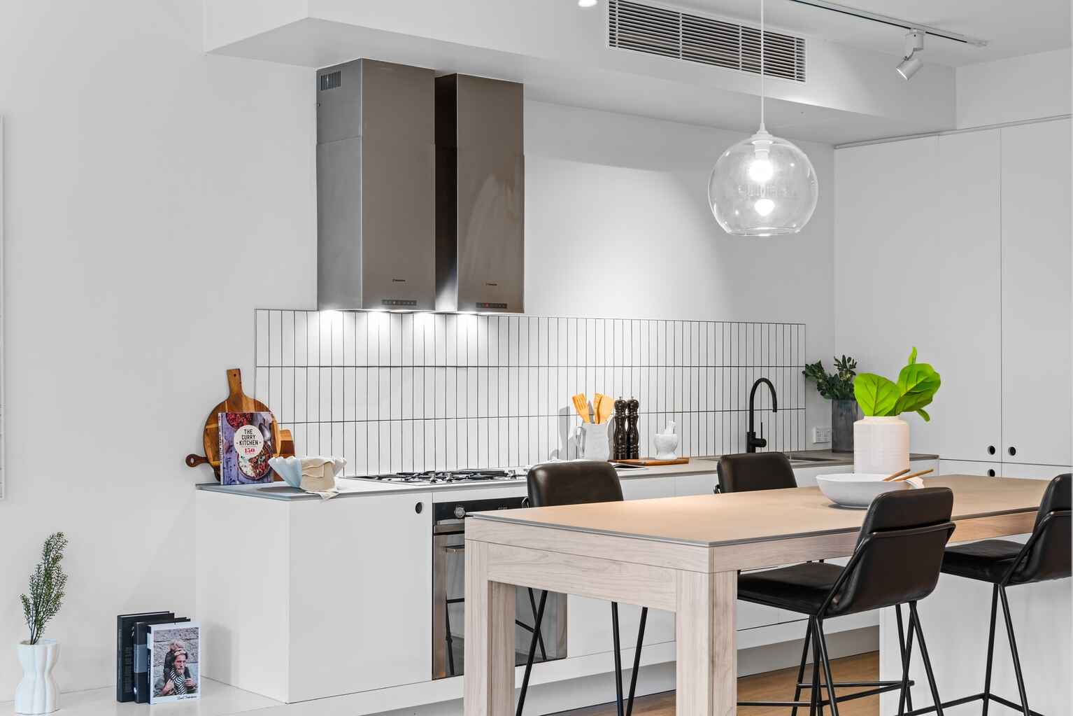 A103/810 Elizabeth Street Waterloo