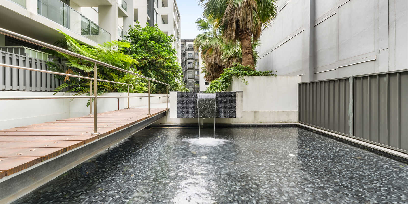 A103/810 Elizabeth Street Waterloo