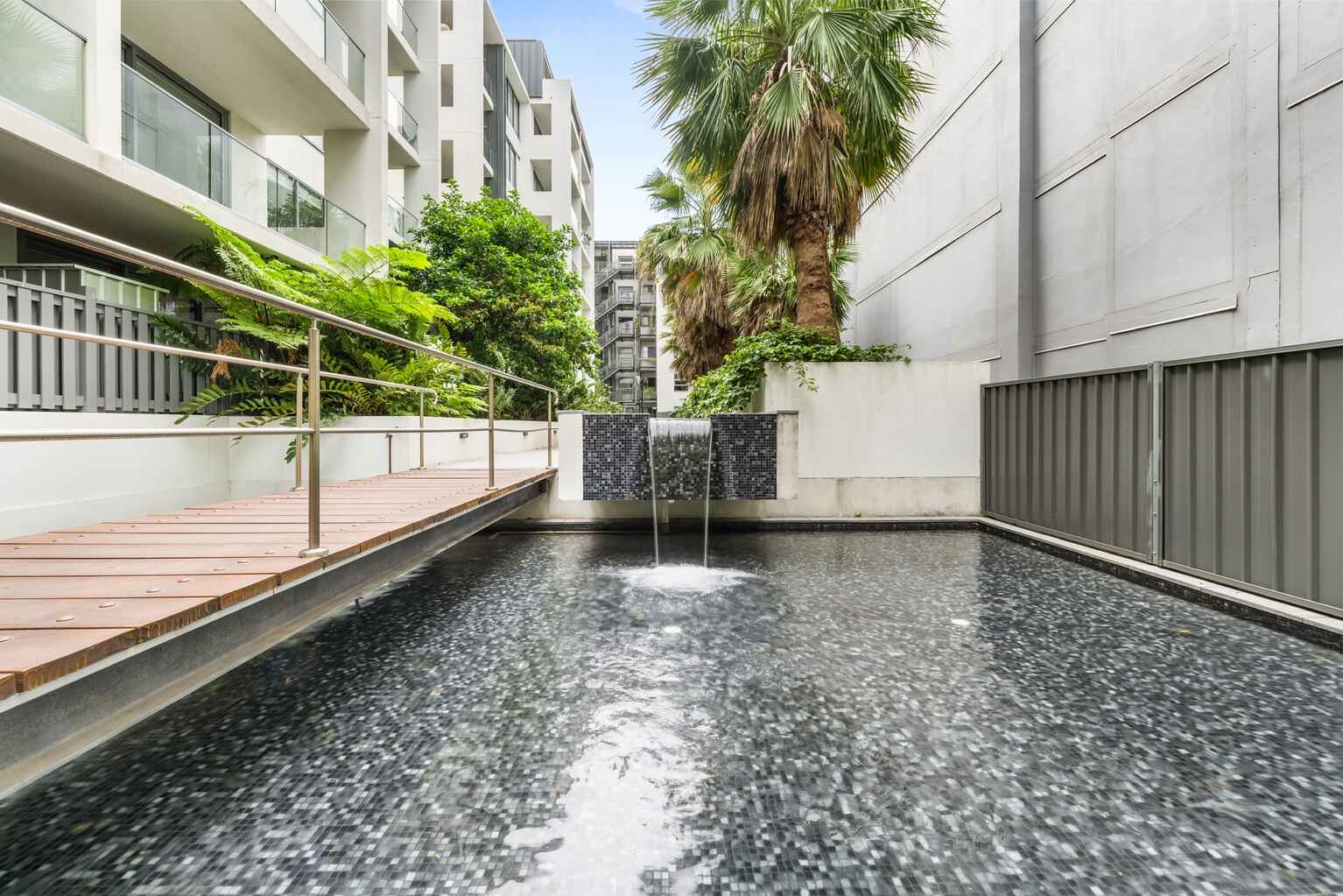 A103/810 Elizabeth Street Waterloo