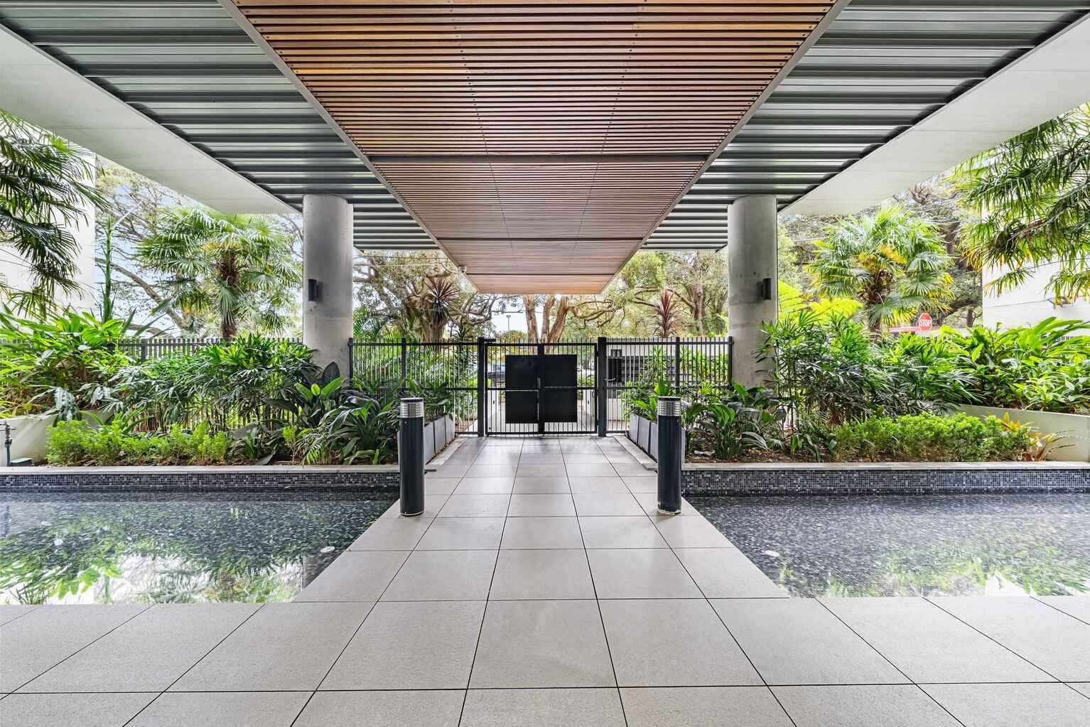 A103/810 Elizabeth Street Waterloo