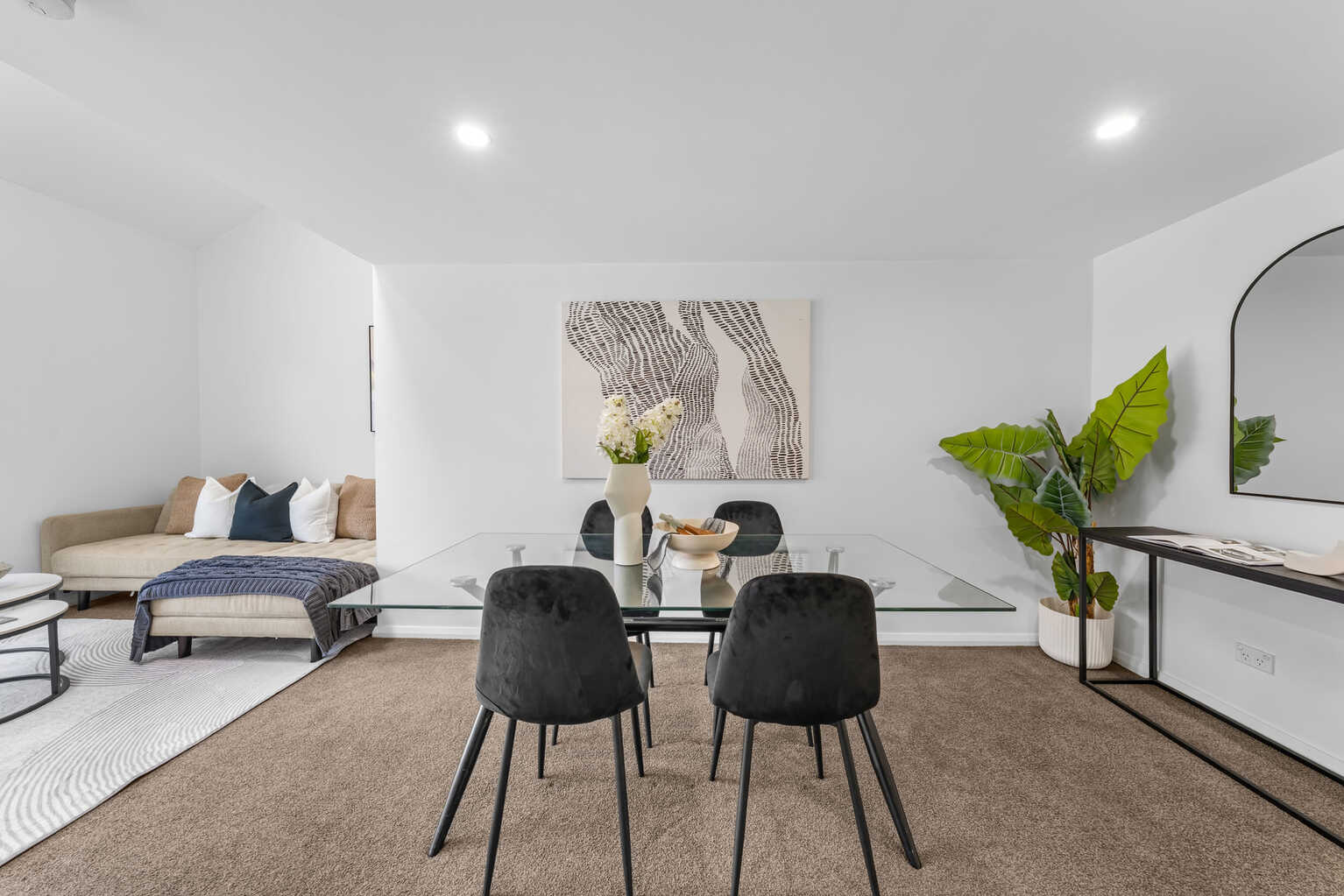 2/123 Cooper Street Waterloo