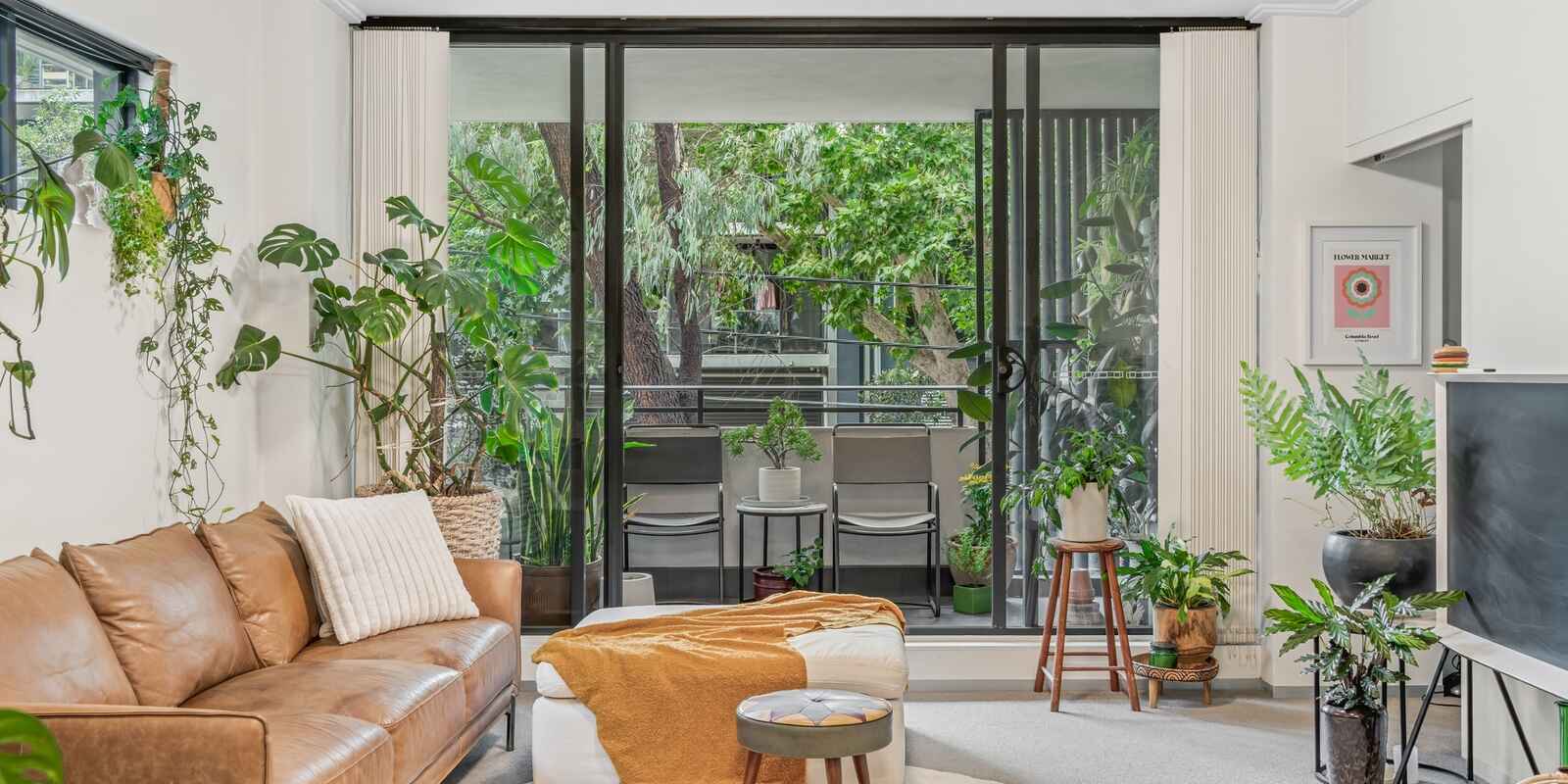 C202/5  Hunter Street Waterloo