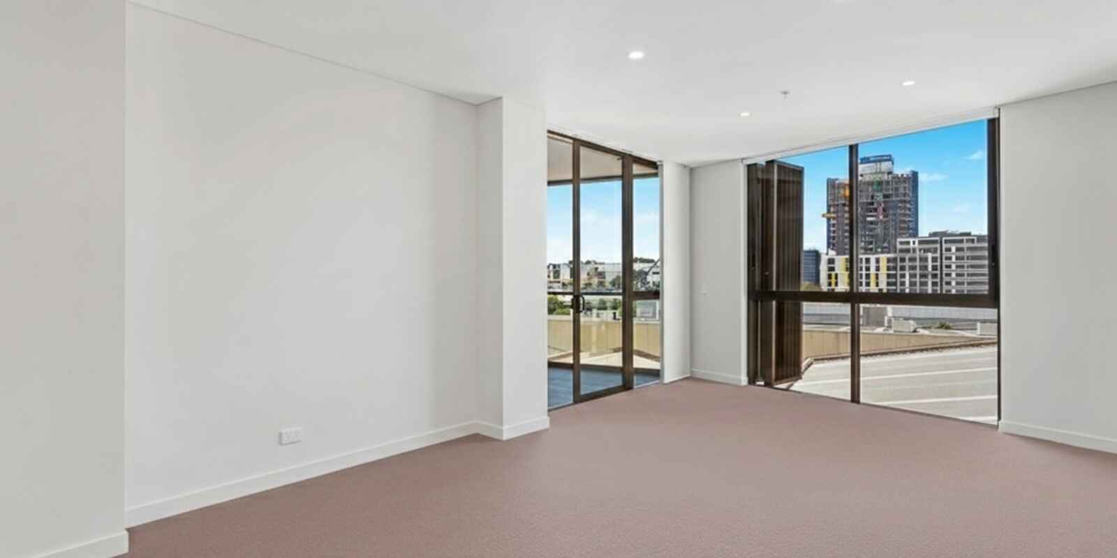 411/8 Sam Sing Street Waterloo