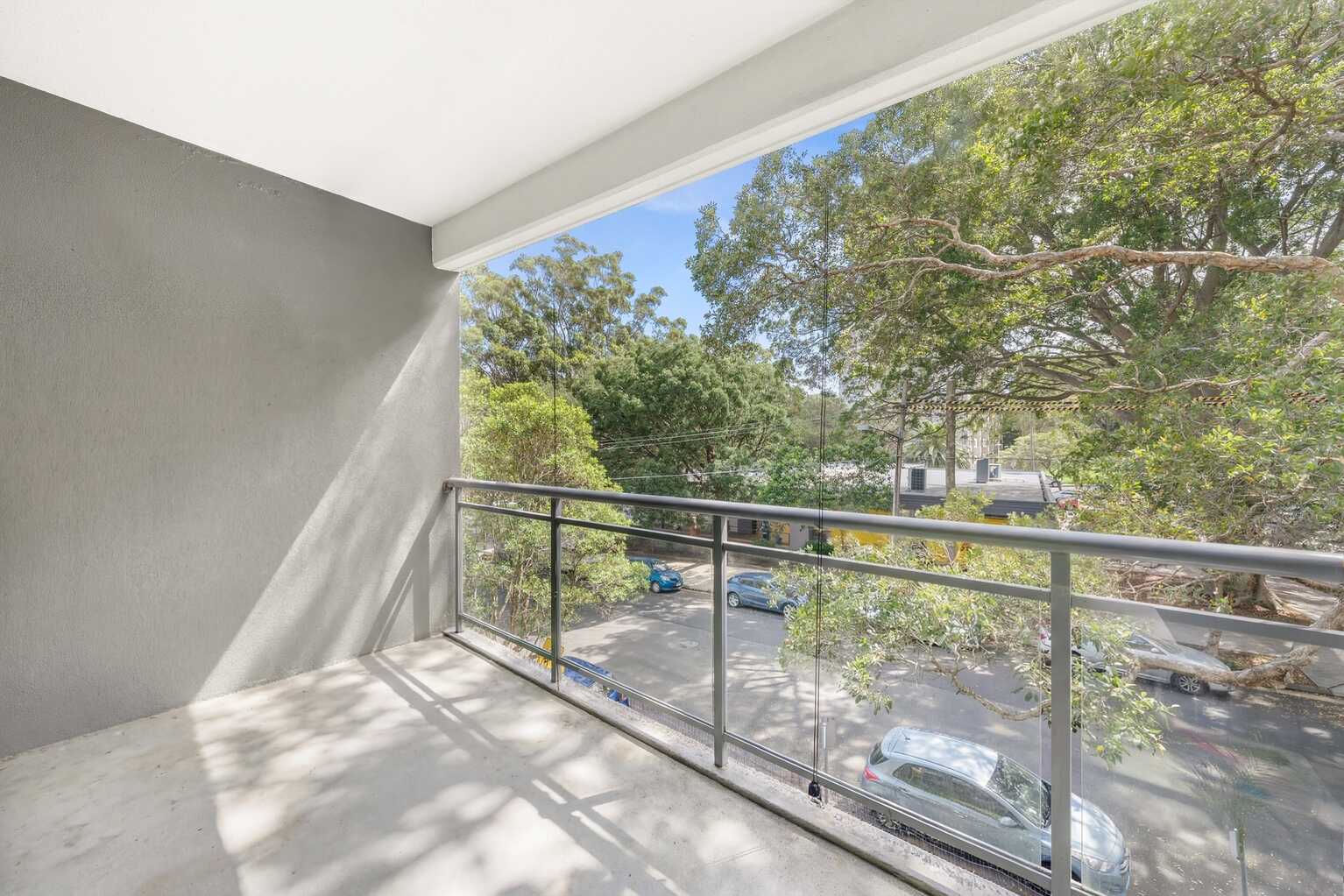 14/110  Wellington Street Waterloo