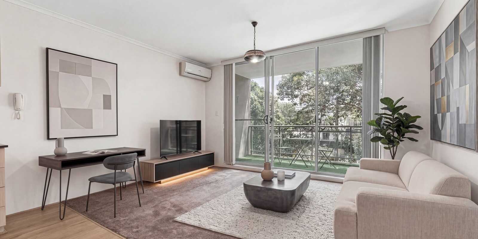 14/110  Wellington Street Waterloo