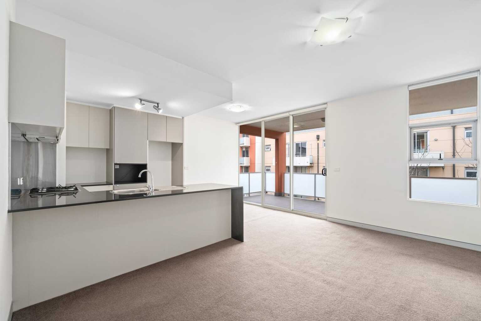172/5 Queen Street Rosebery