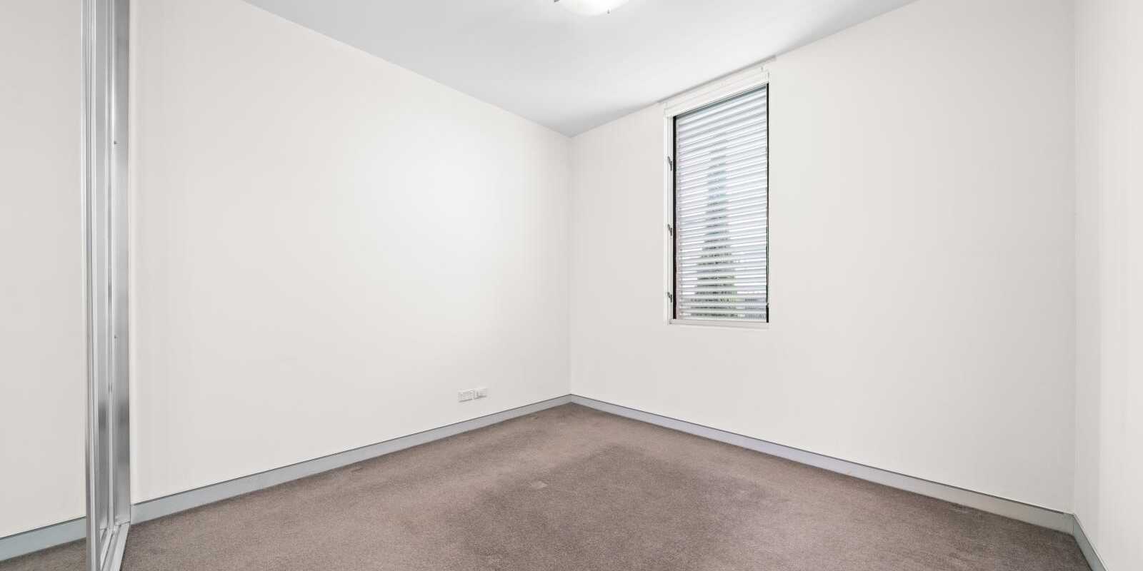 172/5 Queen Street Rosebery