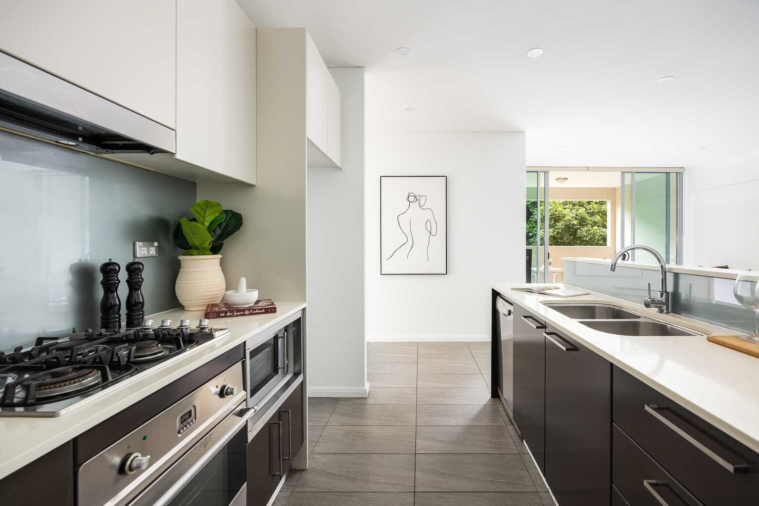 40/27 Wyndham Street Alexandria