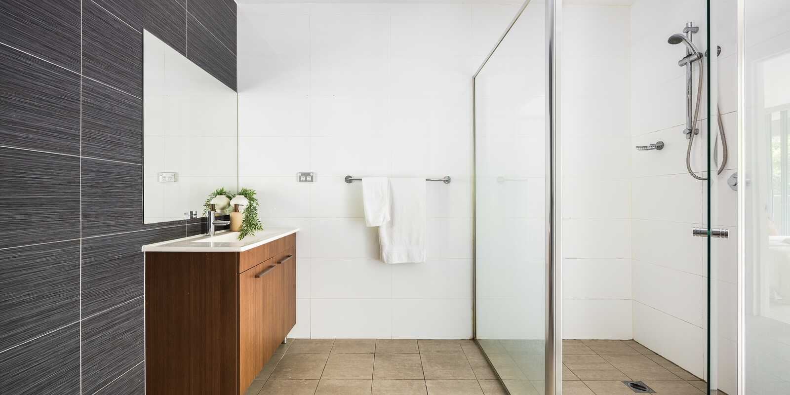 40/27 Wyndham Street Alexandria