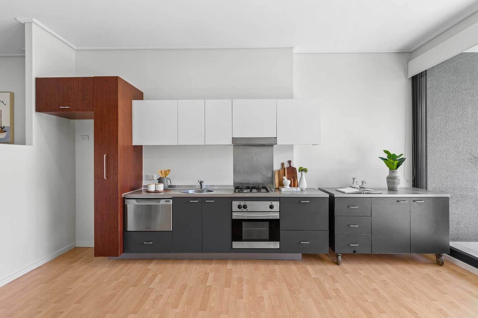 C33/240 Wyndham Street Alexandria