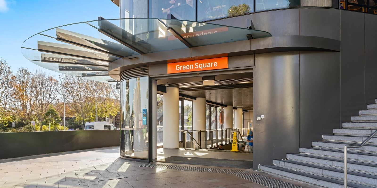 C33/240 Wyndham Street Alexandria