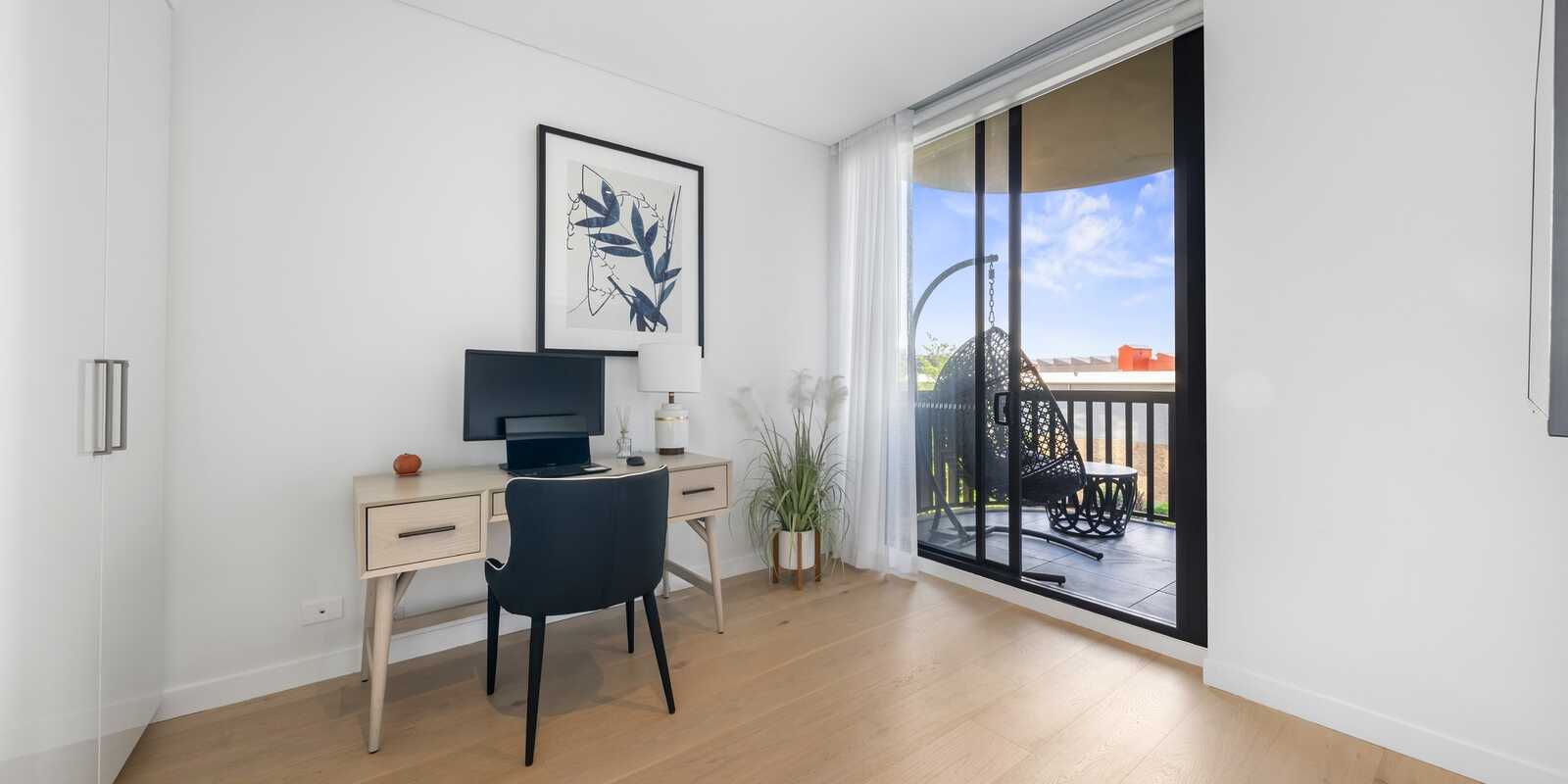 C509/21 Dunkerley Place Waterloo