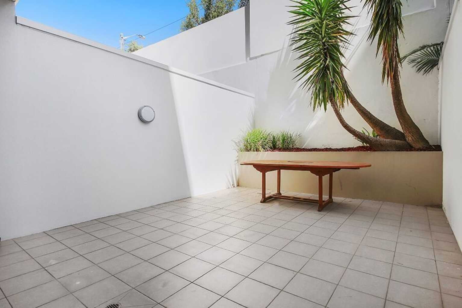 G358/221 Sydney Park Road Erskineville