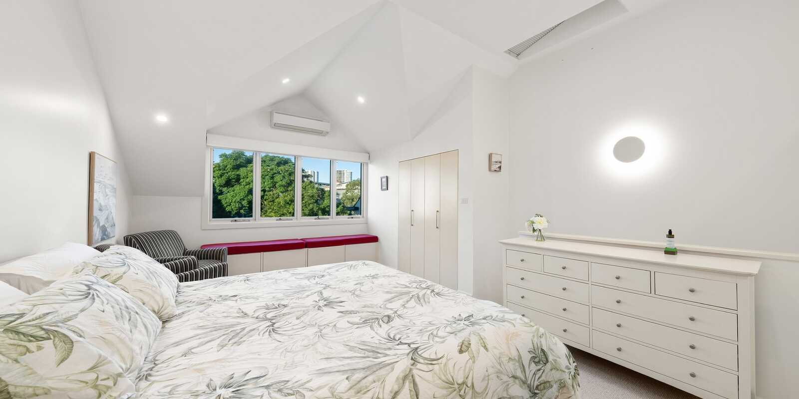 914a Elizabeth Street  Zetland