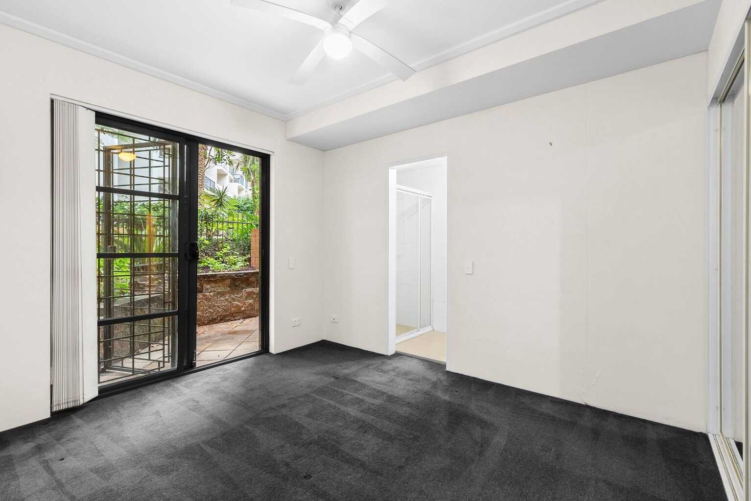 4/10 Fitzgerald Street Newtown
