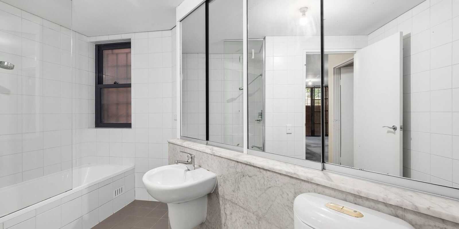 4/10 Fitzgerald Street Newtown