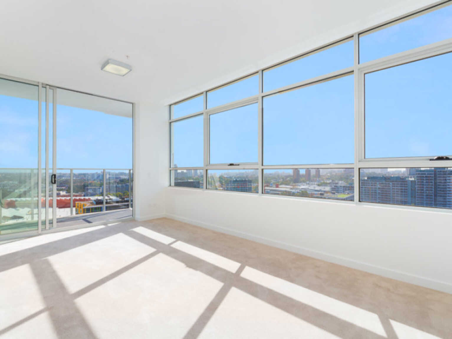 1701/15 Gadigal Avenue Zetland