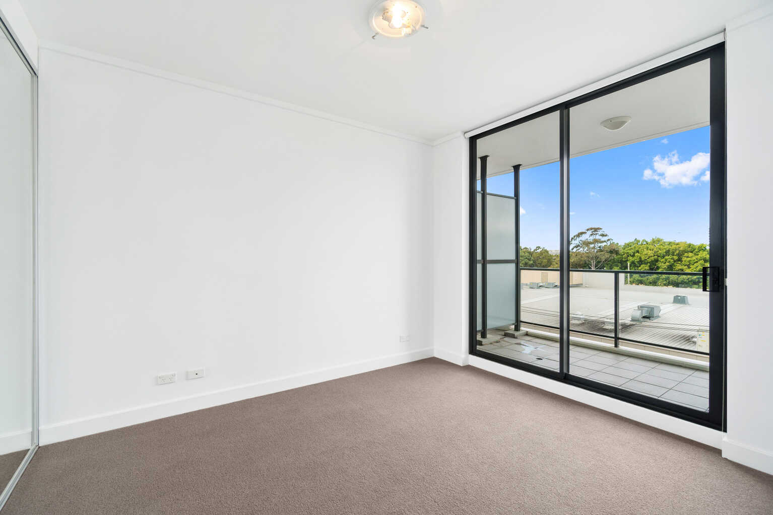 D313/35 Arncliffe Street Wolli Creek