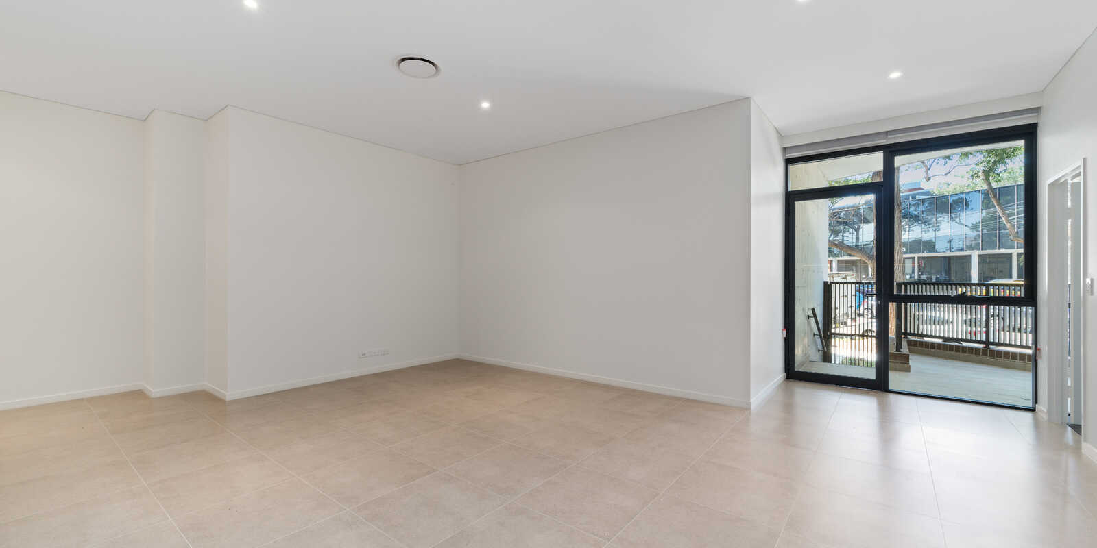 G11/10-20 McEvoy Street Waterloo