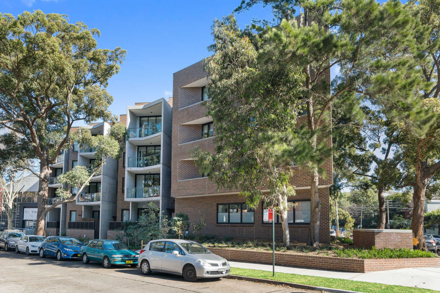 G11/10-20 McEvoy Street Waterloo