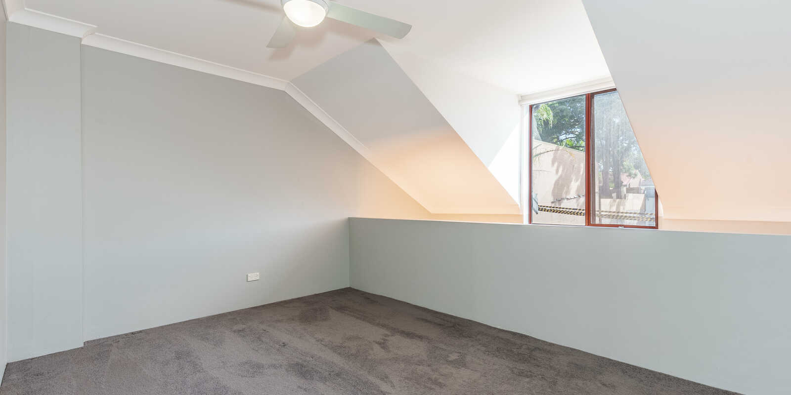 2/76 Kellick Street Waterloo