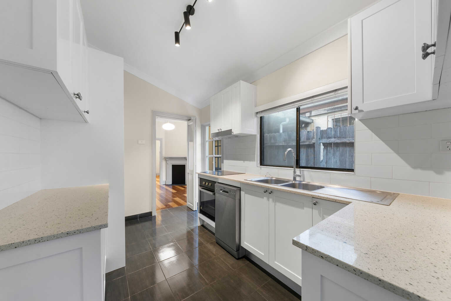12 Douglas Street Redfern