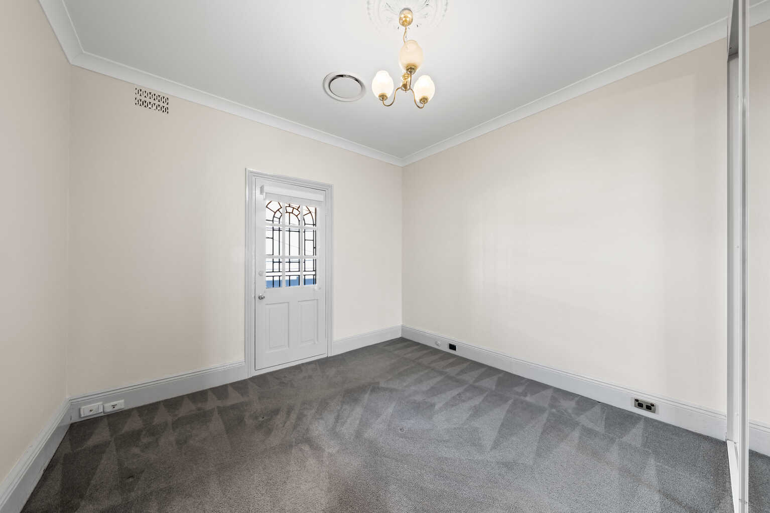 12 Douglas Street Redfern