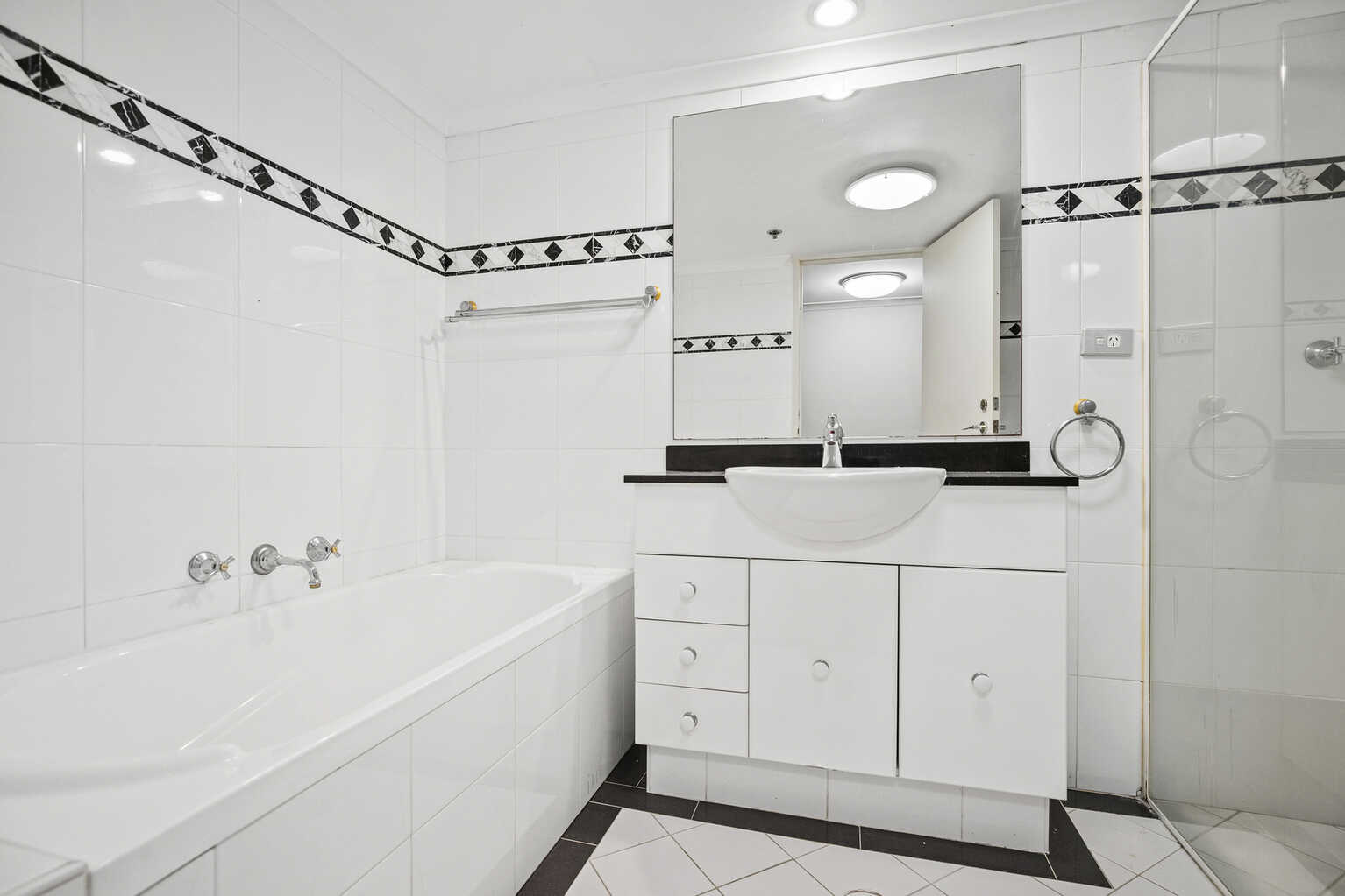 510B/317 Castlereagh Street Haymarket