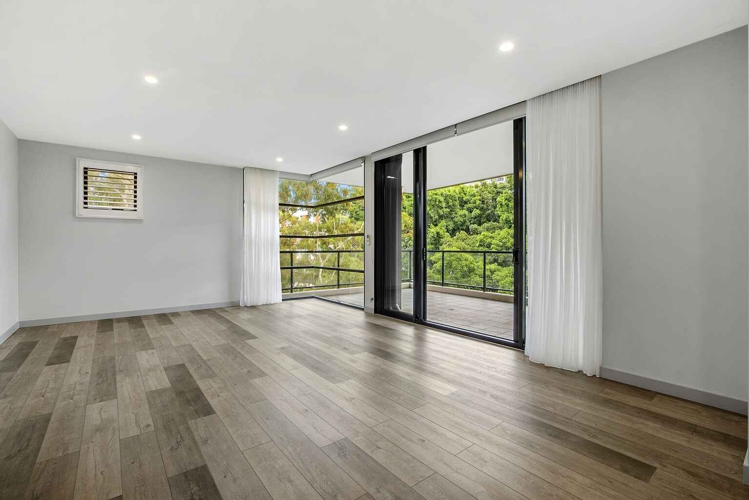 2403/98 Joynton Avenue Zetland