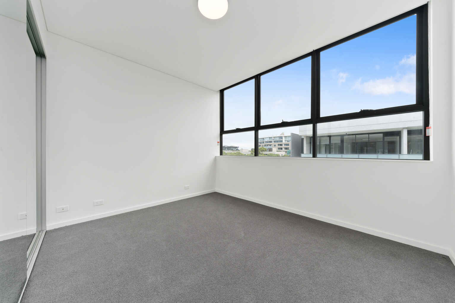 321/10-20 McEvoy Street Waterloo