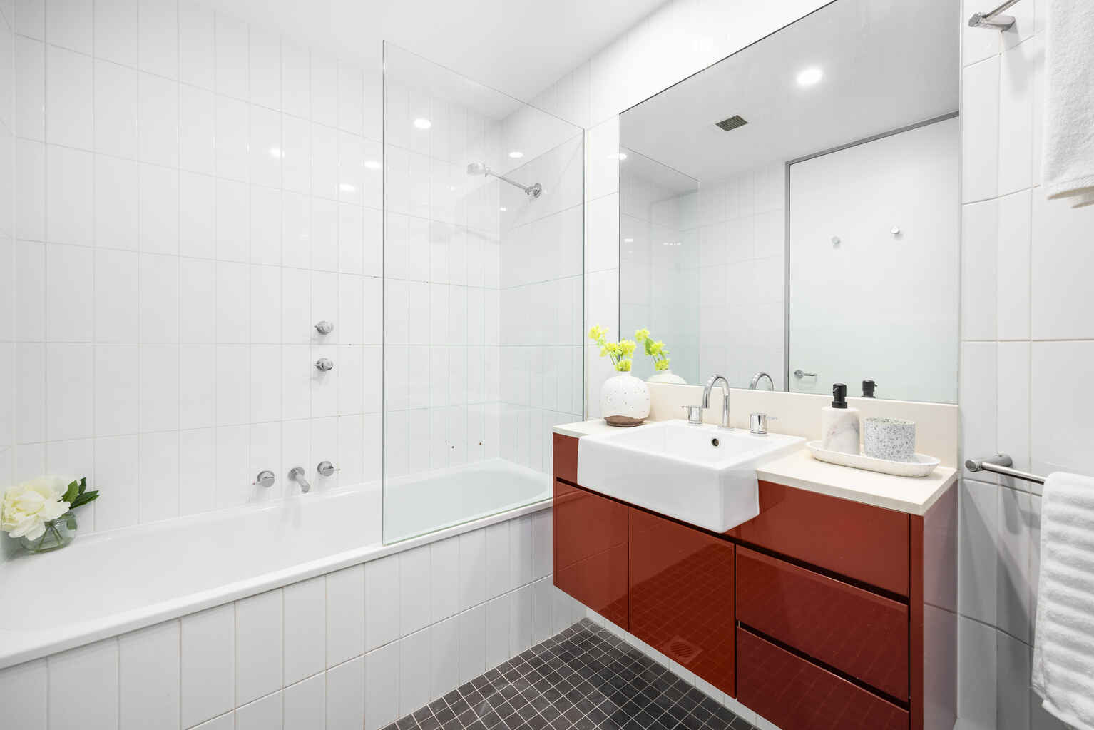 432/2-4  Powell Street Waterloo