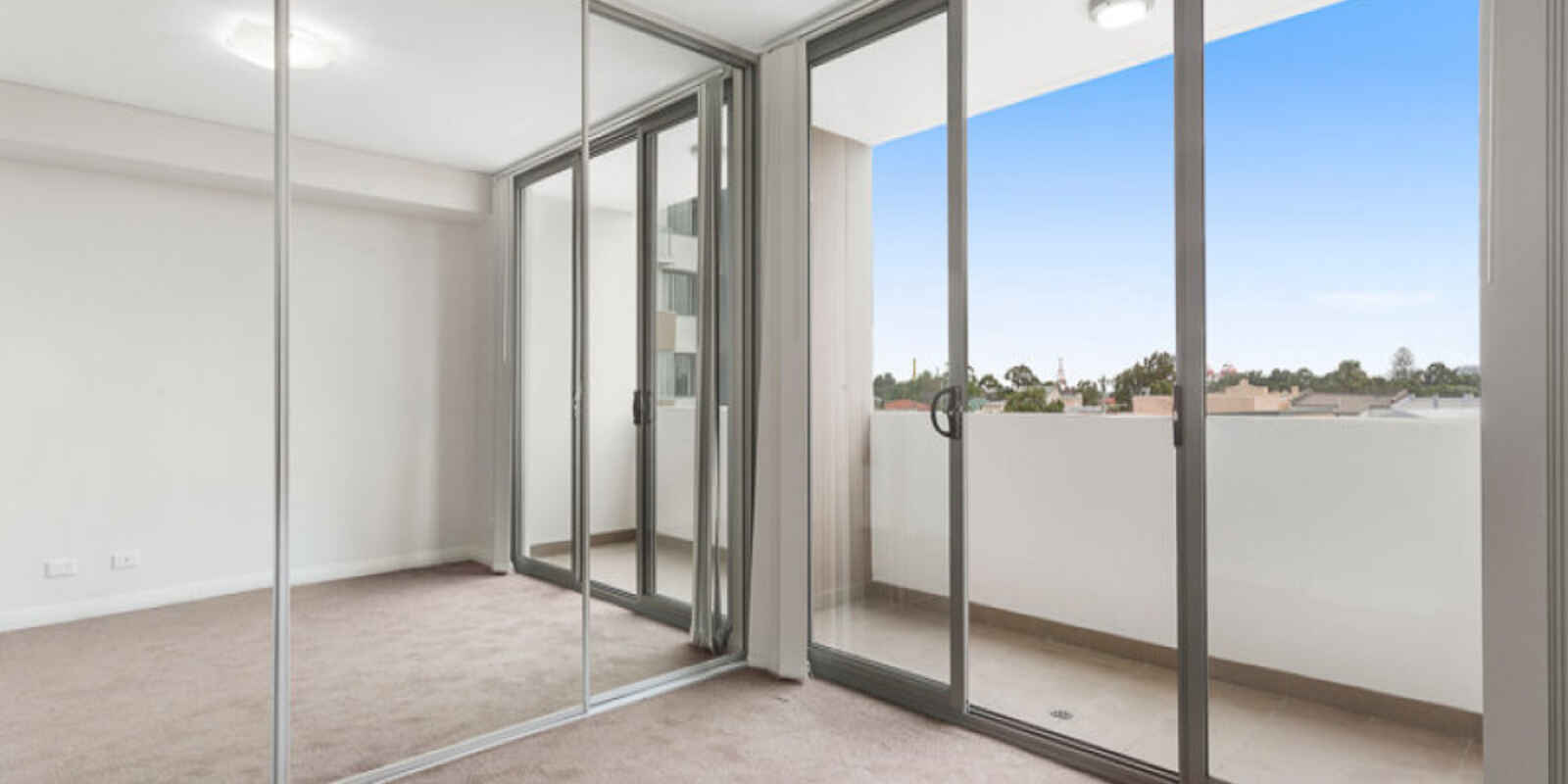 D213/12 Rancom Street Botany