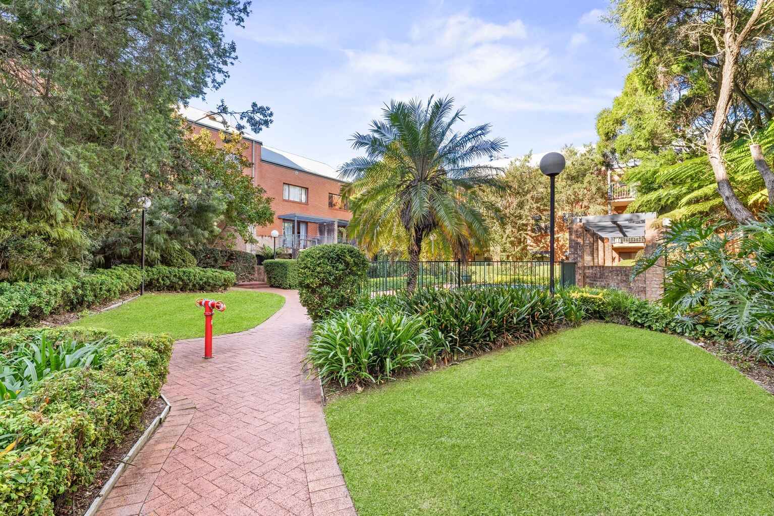 5/2 Kensington Mews Waterloo